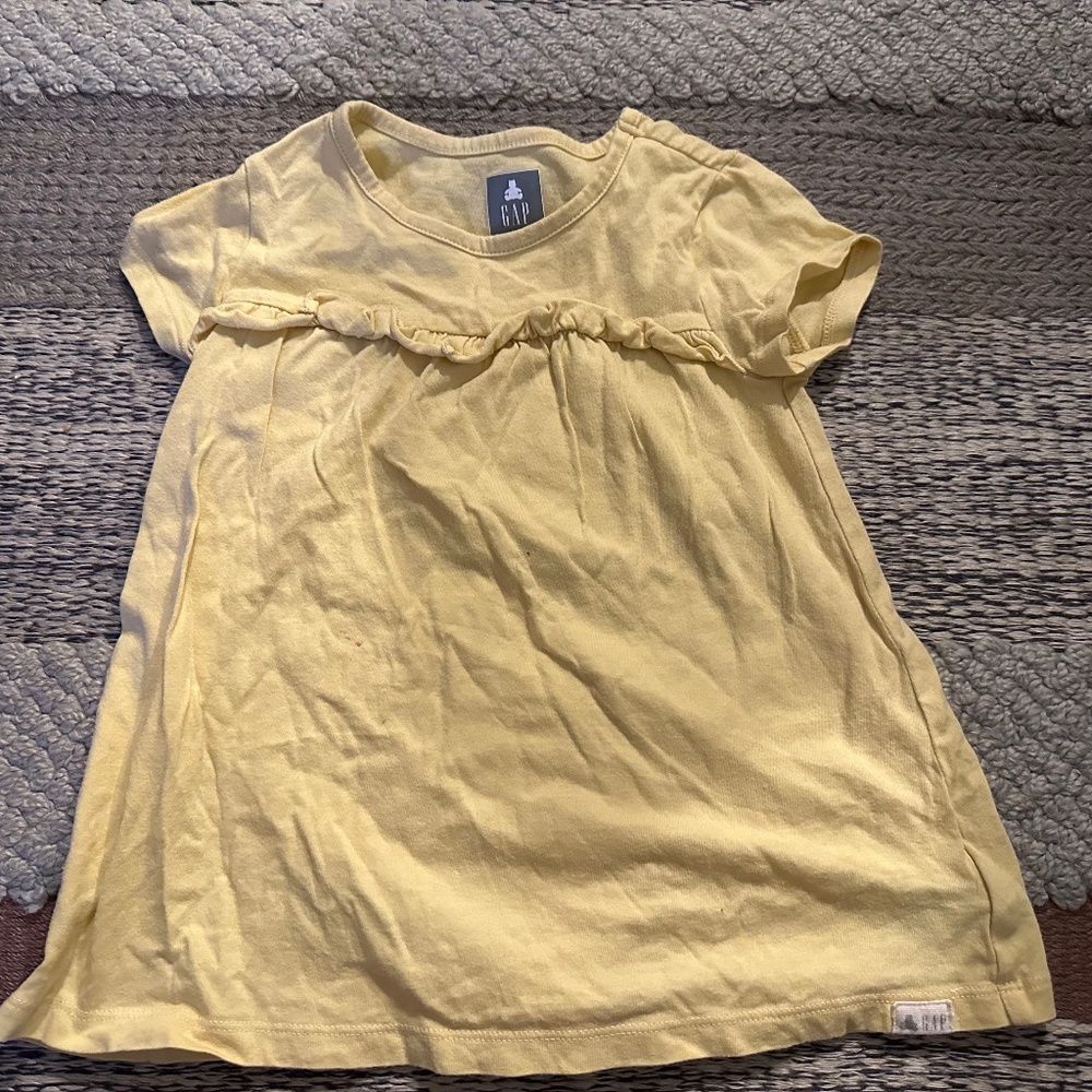 GAP Yellow Girls Short Sleeve T-Shirt